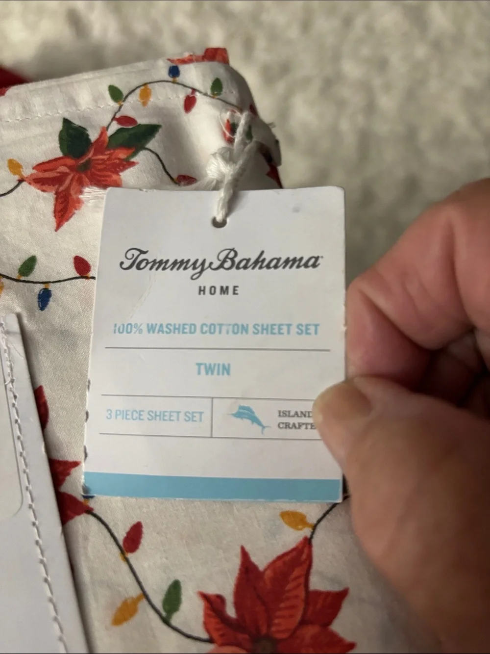 Tommy Bahama Twin-Size Red Poinsettia Cotton Christmas  Sheet Set